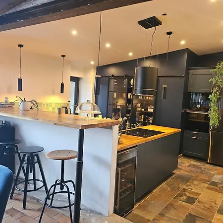 Holiday home Belle Maison Familiale *